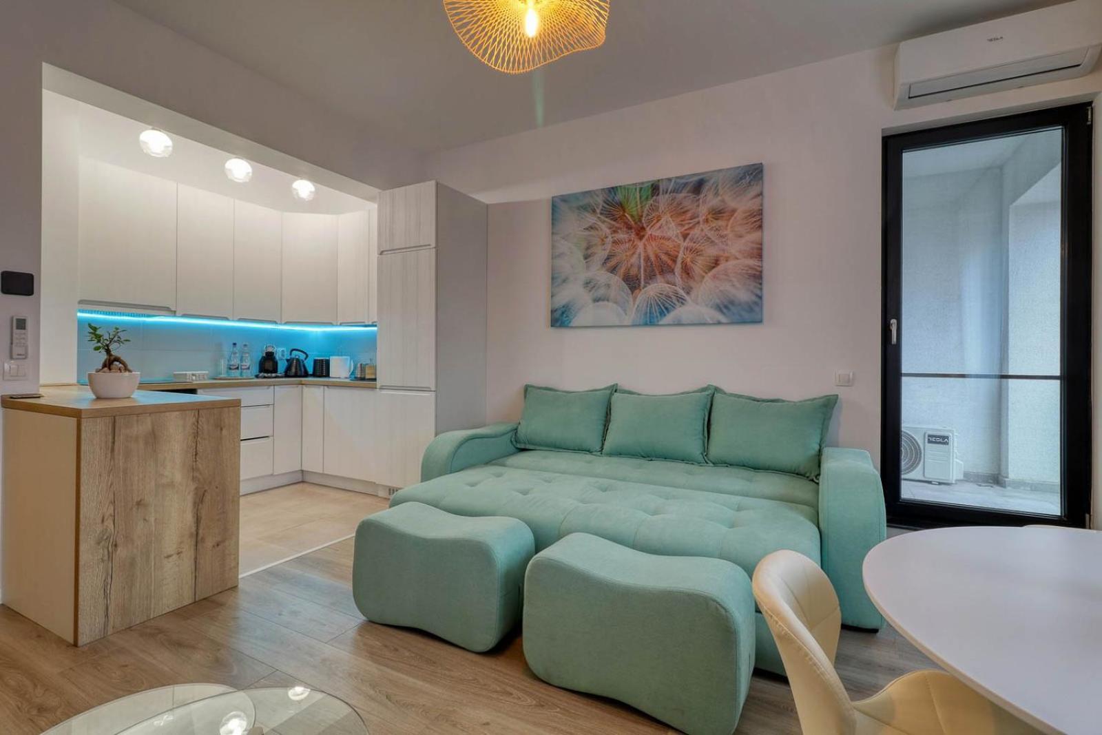 Relaxation Station: Cozy Apartment with Smart Features near Ior Park Bucharest Exterior photo